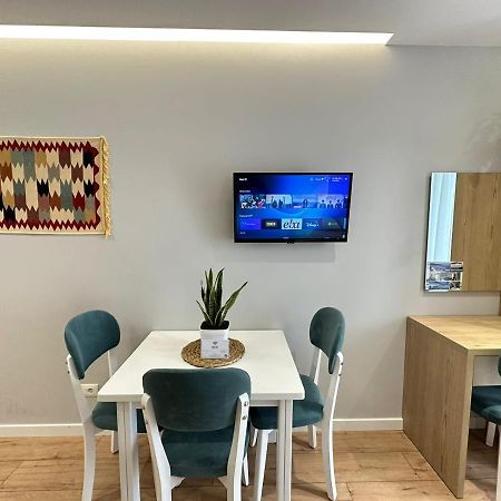 Trea Accomodations - Suite Lungomare Vlore Ngoại thất bức ảnh