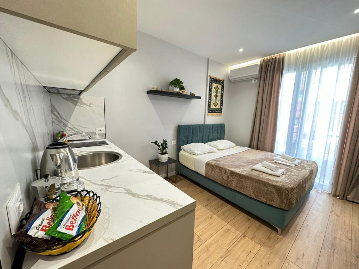 Trea Accomodations - Suite Lungomare Vlore Ngoại thất bức ảnh