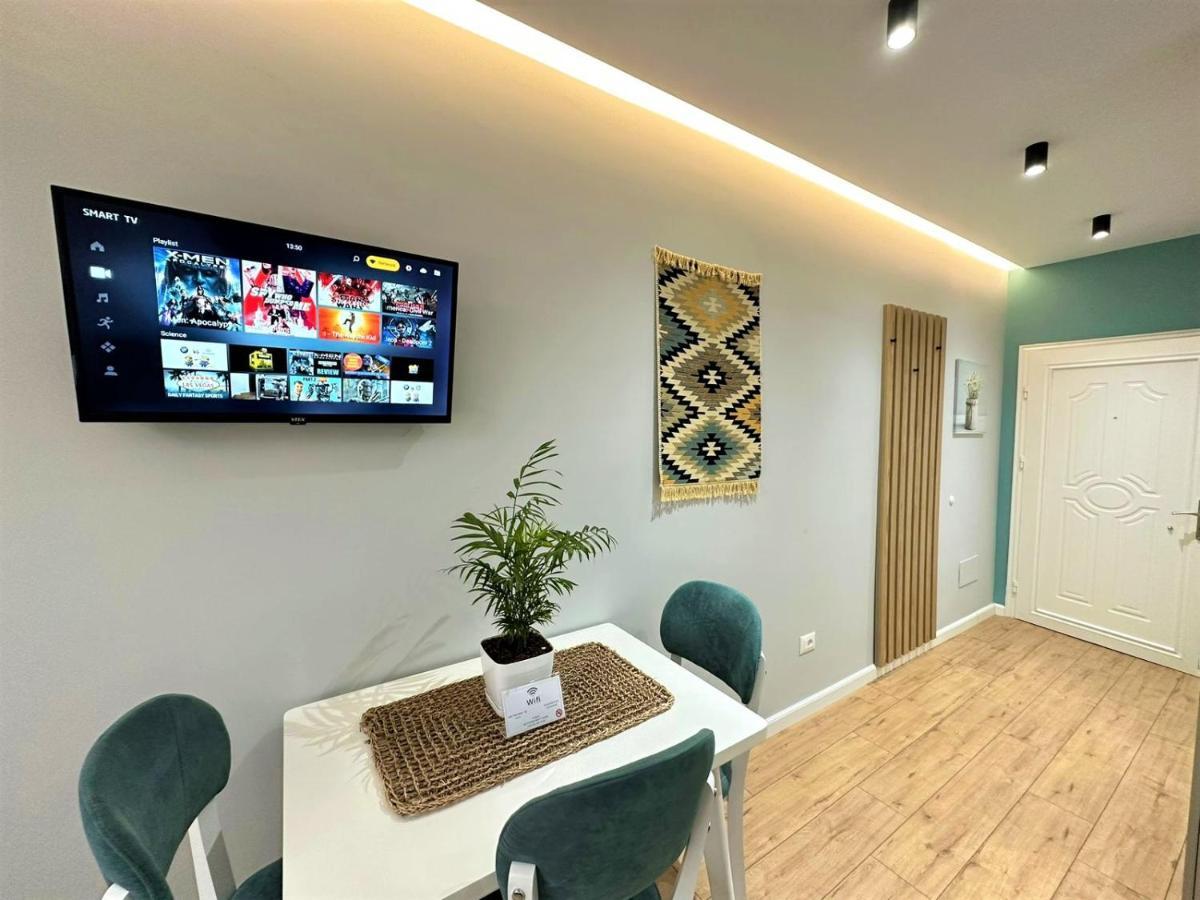 Trea Accomodations - Suite Lungomare Vlore Ngoại thất bức ảnh