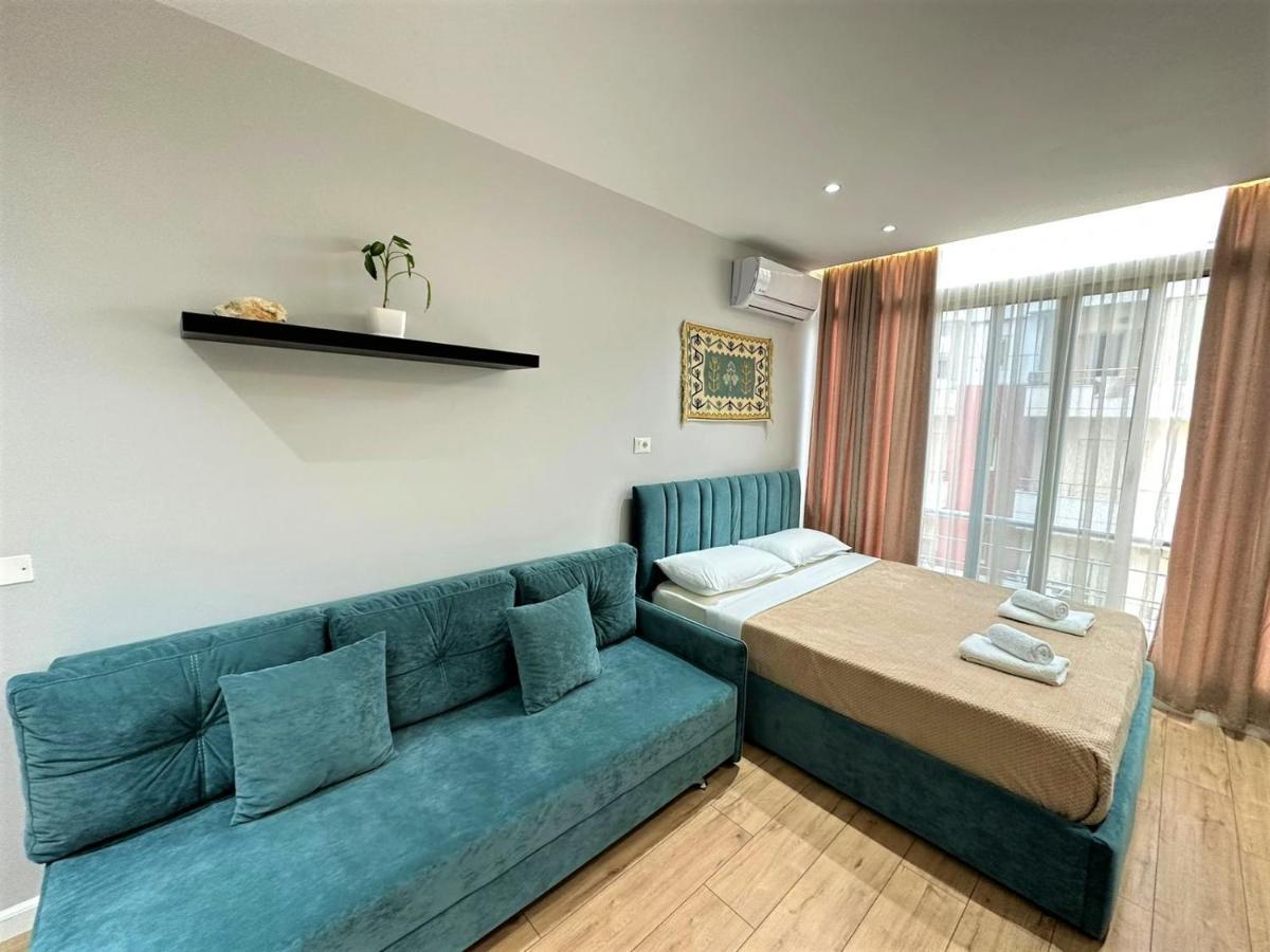 Trea Accomodations - Suite Lungomare Vlore Ngoại thất bức ảnh